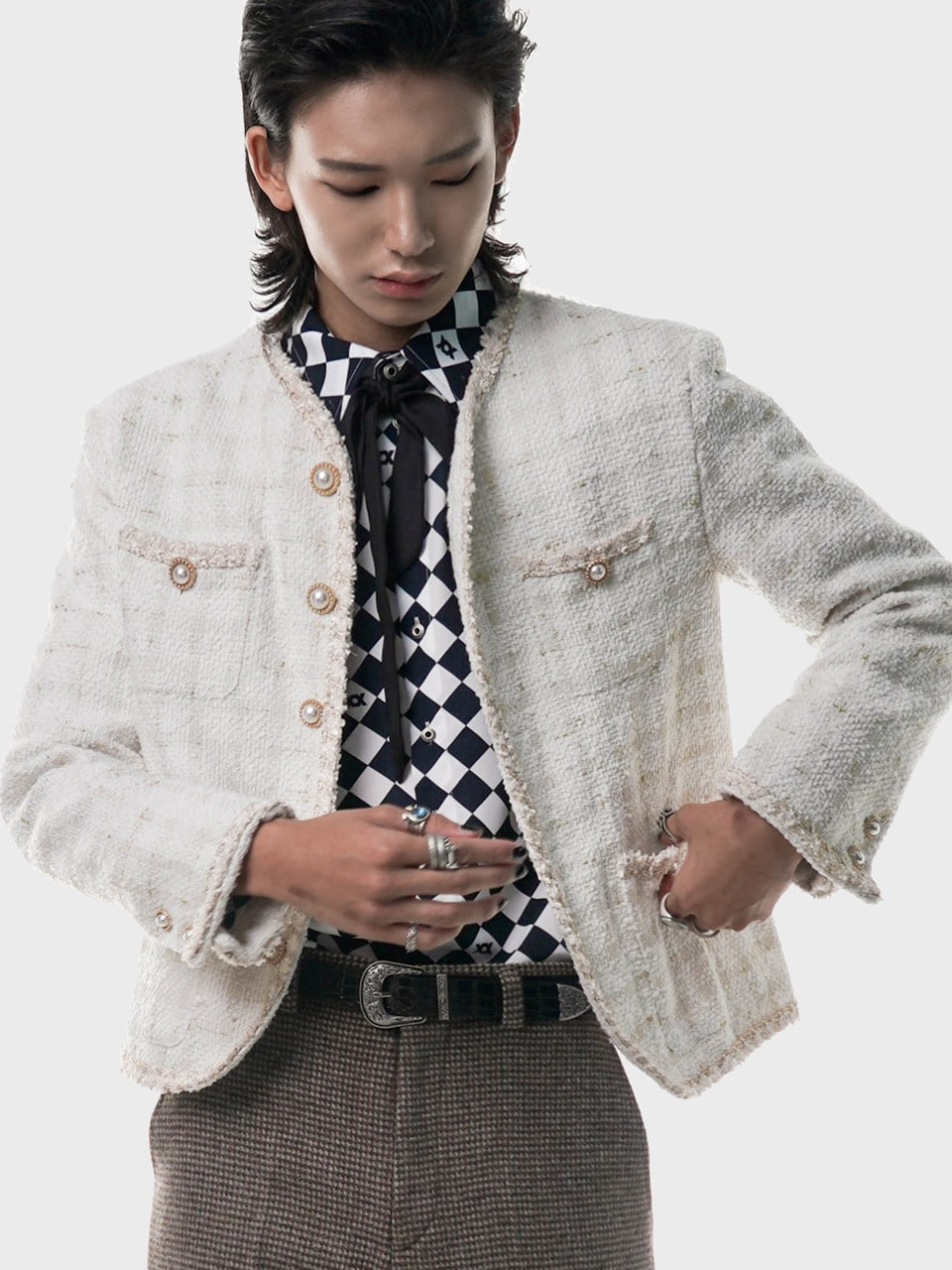 Pearl-Button Bouclé Tweed Jacket (man)