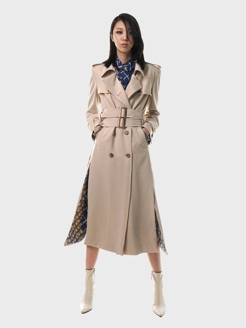 Double-Breasted Flapping Trench Coat (beige)